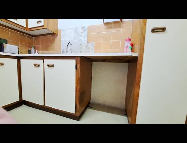 3 BEDROOM DUPLEX FOR SALE IN OVERPORT